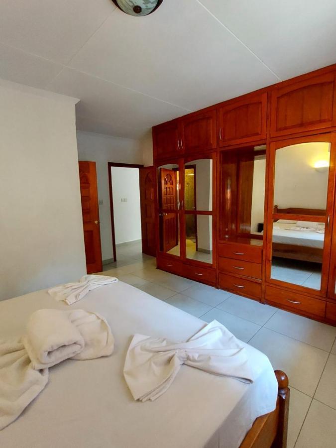 Beau Vallon Villa Self Catering With Pool Beau Vallon (Mahe) Exterior foto