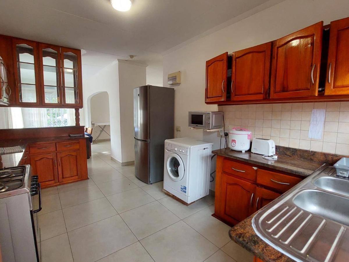 Beau Vallon Villa Self Catering With Pool Beau Vallon (Mahe) Exterior foto