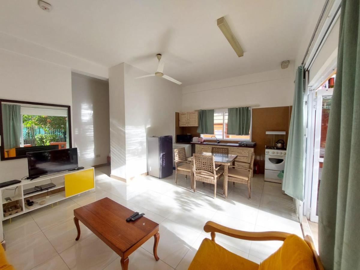 Beau Vallon Villa Self Catering With Pool Beau Vallon (Mahe) Exterior foto